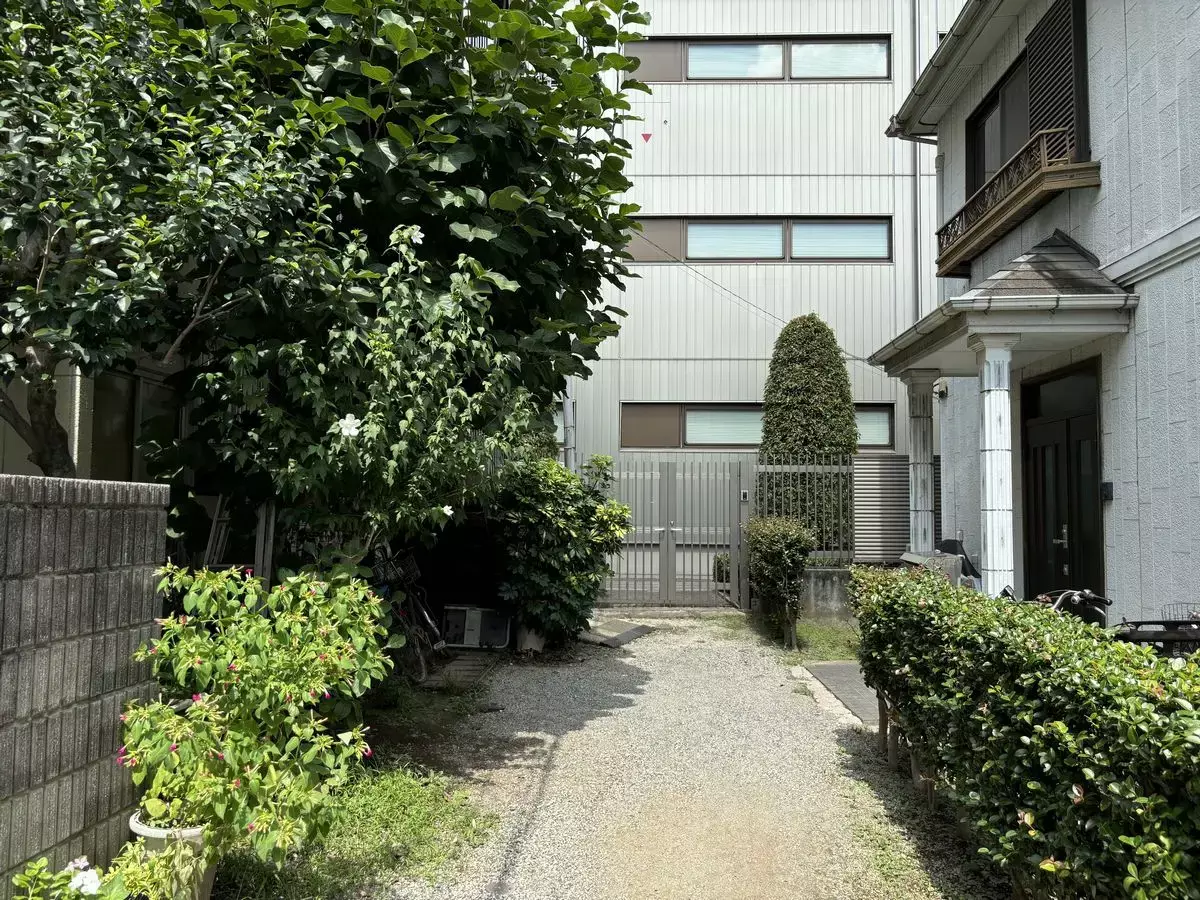 8Units Apartment Building for Sale in Toshima-ku, Tokyo - Japan