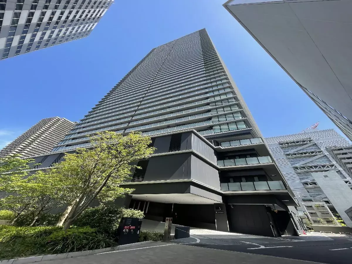 kita様ご専有 2Beds Apartment for Sale in Kita-ku, Tokyo - Japan Real