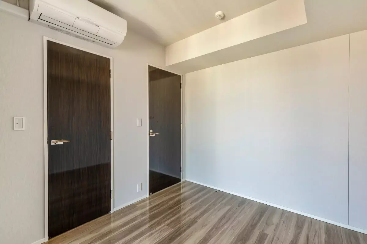 キョントコ部屋 2Beds Apartment for Sale in Kita-ku, Osaka-shi, Osaka