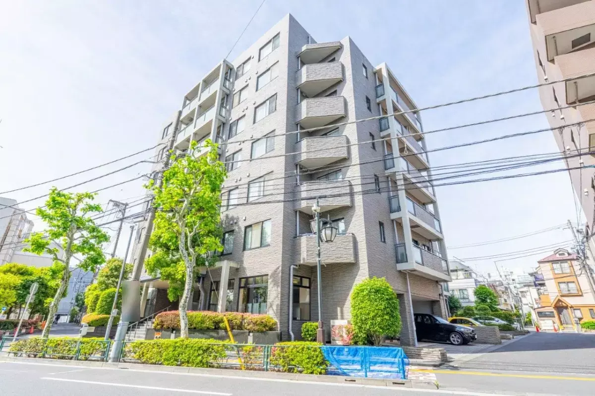 3Beds Apartment for Sale in Toshima-ku, Tokyo - Japan Real
