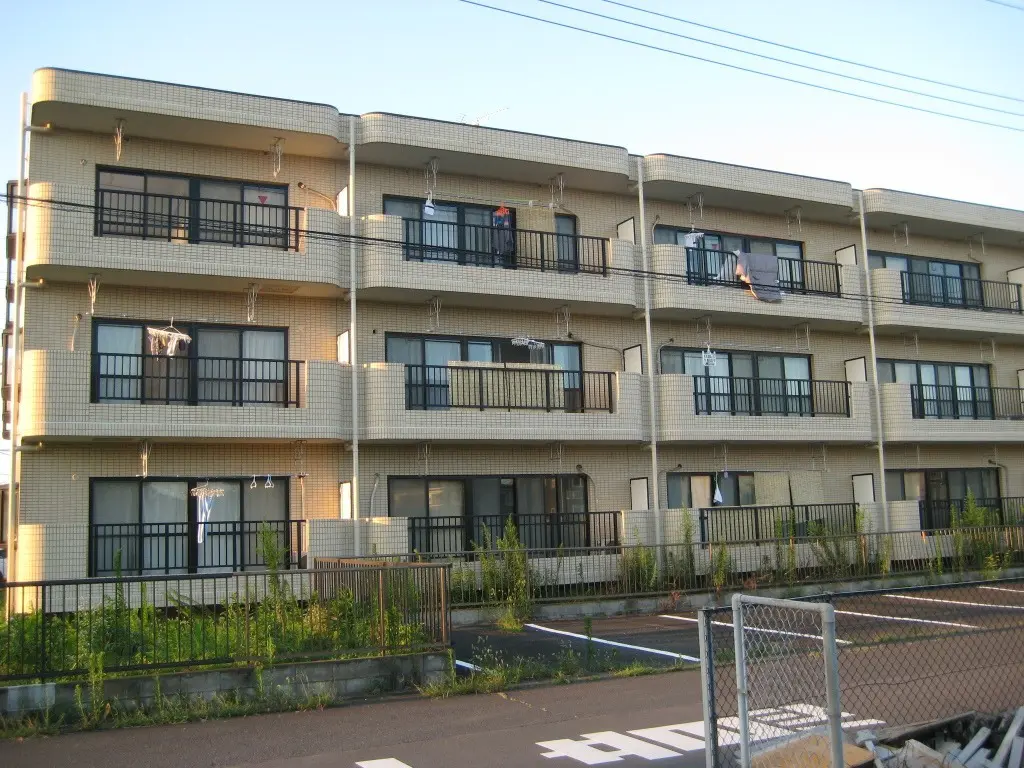 15Units Apartment Building for Sale in Kazo-shi, Saitama - Japan