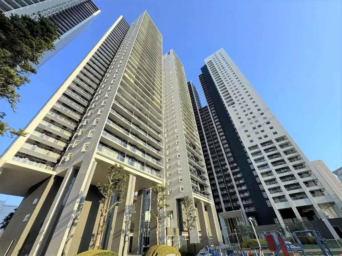 2Beds Apartment for Sale in Minato-ku, Tokyo - Japan Real