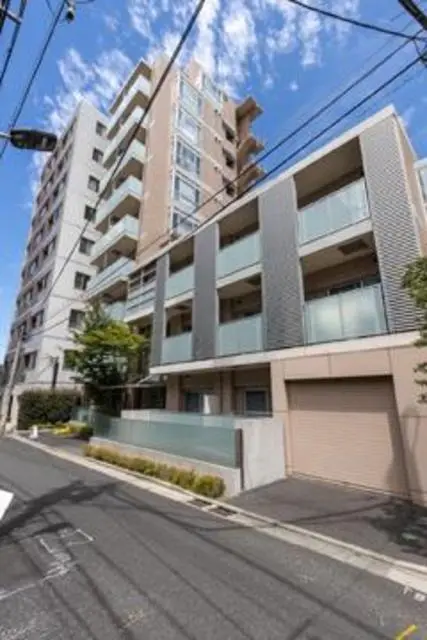 Unique Studio Tokyo Rent STUDIO Apartment for Rent in Minato-ku, Tokyo - Japan Real Estate ...