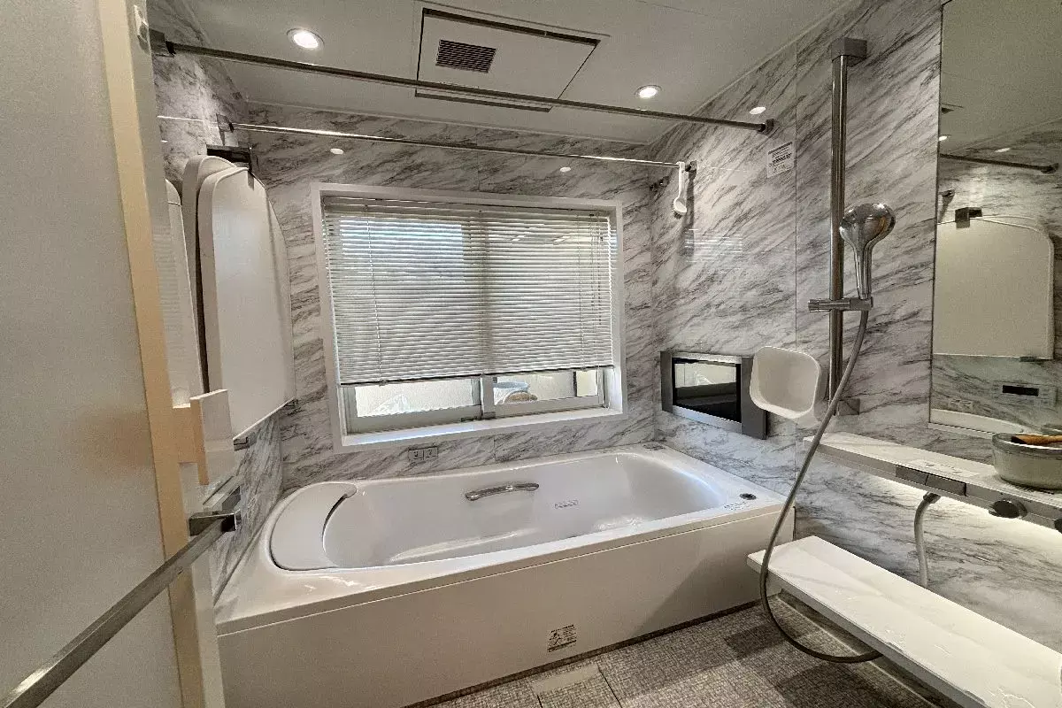 3Beds Apartment for Sale in Fukushima-ku, Osaka-shi, Osaka - Japan