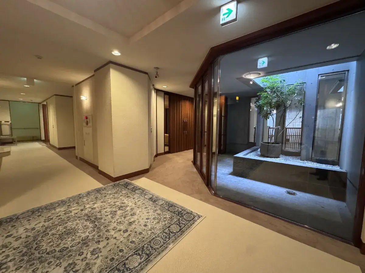 5 Beds Apartment for Sale in Shinjuku-ku, Tokyo - Japan Real