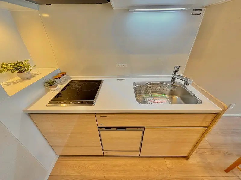 1 Bed Apartment for Sale in Toshima-ku, Tokyo - Japan Real Estate
