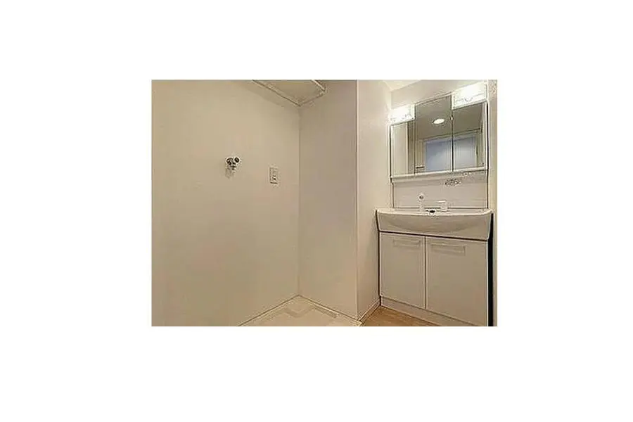 1 Bed Apartment for Sale in Toshima-ku, Tokyo - Japan Real Estate