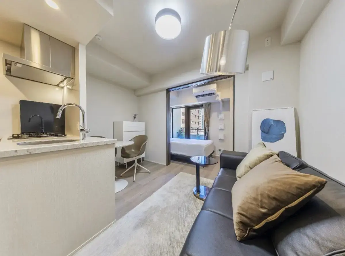 1 Bed Apartment for Sale in Shinjuku-ku, Tokyo - Japan Real Estate