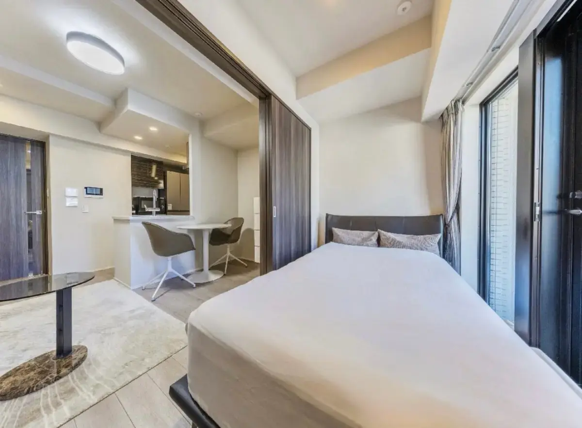 1 Bed Apartment for Sale in Shinjuku-ku, Tokyo - Japan Real Estate