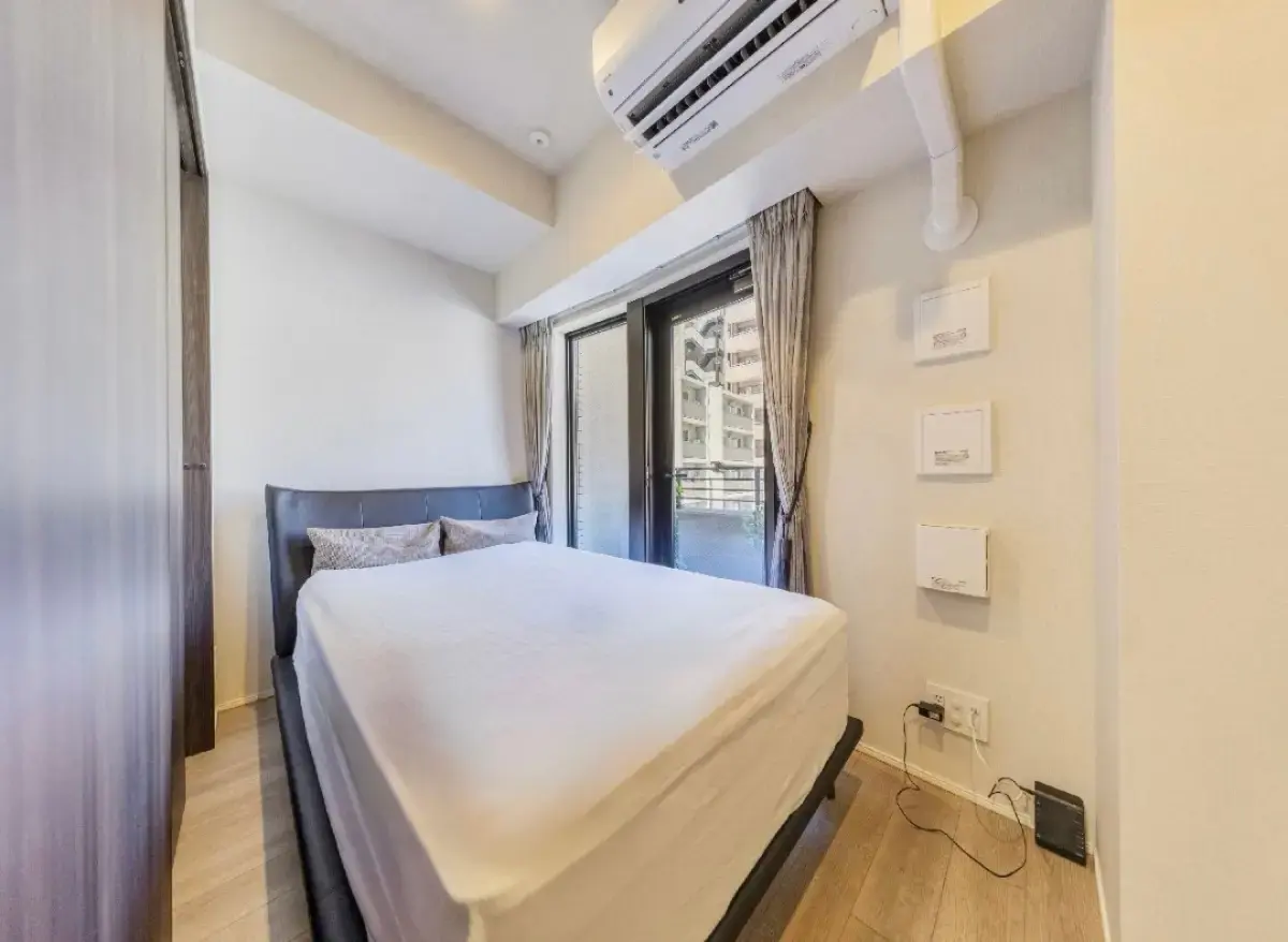 1 Bed Apartment for Sale in Shinjuku-ku, Tokyo - Japan Real Estate